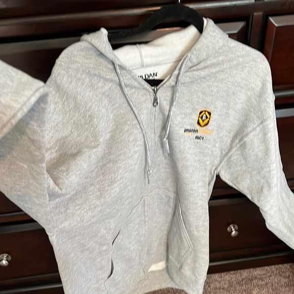 Authentic Amazon internal Employee Fulfillment Hoodie.  Never worn. Men’s Large. - Picture 1 of 5